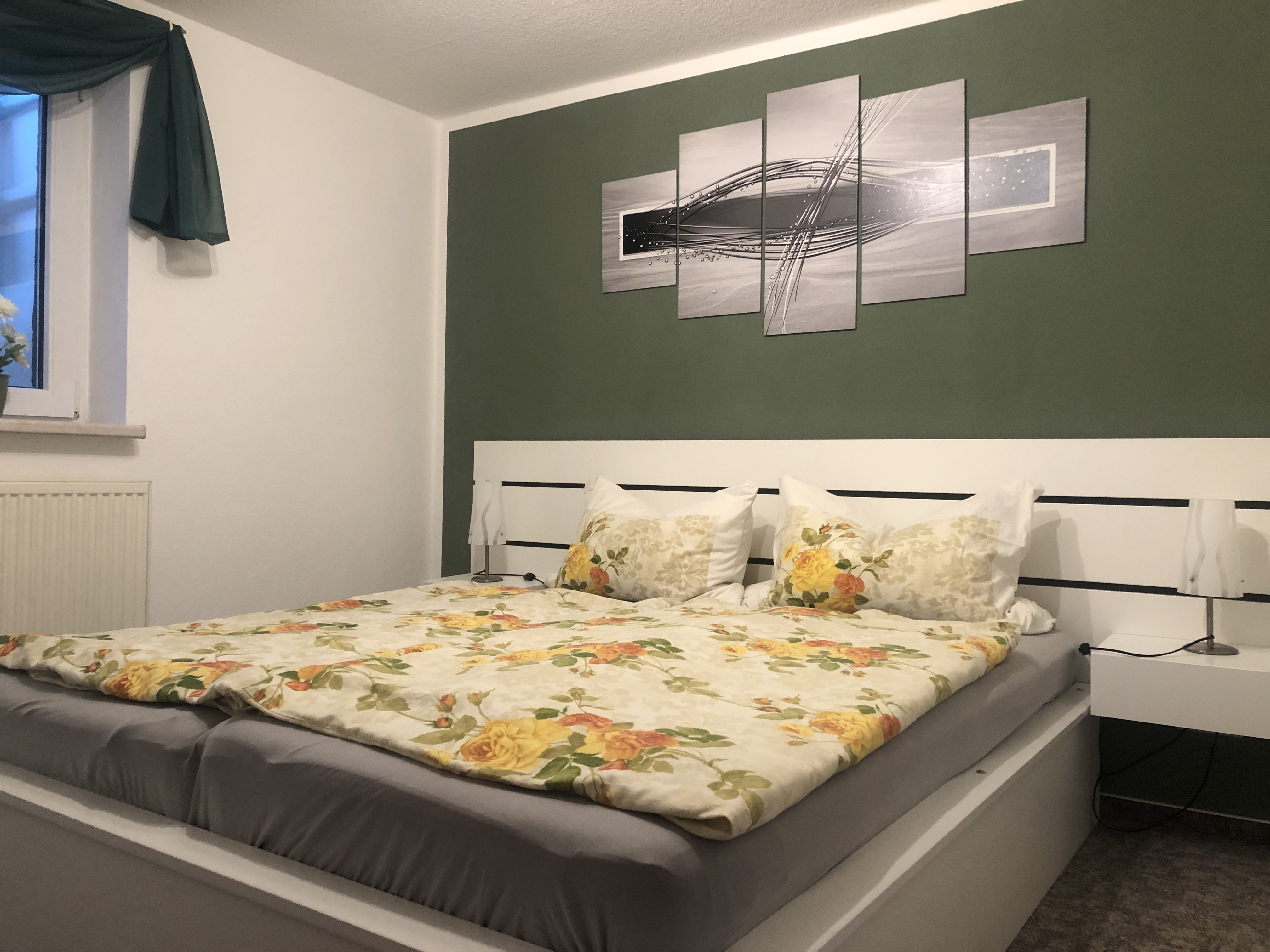 Schlafzimmer 2